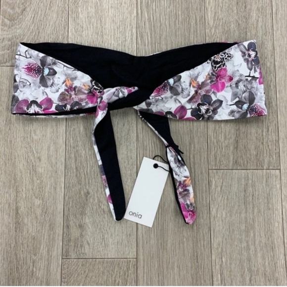 Floral Twist Bandeau Bikini Top - Picture 3 of 3